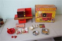 Vintage Easy-Bake Oven