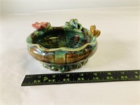 Ceramic frog footed candy dish