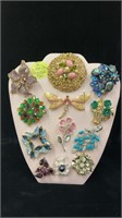 +Lot Asst Vintage  Rhinestone & Pressed Glass Pins