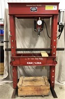 55 Ton Carolina Ind Shop Press