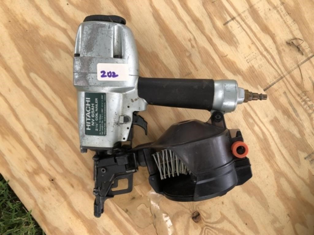 Hitachi Coil Nailer