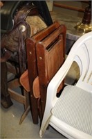 WOODEN FOLDING CHAIRS