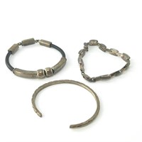 3 Sterling silver bracelets, total weight is 48 gr