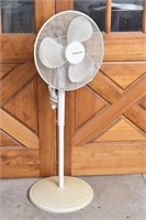 Honeywell Oscillating Floor Fan