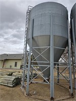 Mormans 1000 Bushel Gravity Grain Bin