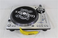 Stranton STR8-100 Direct Drive Turntable