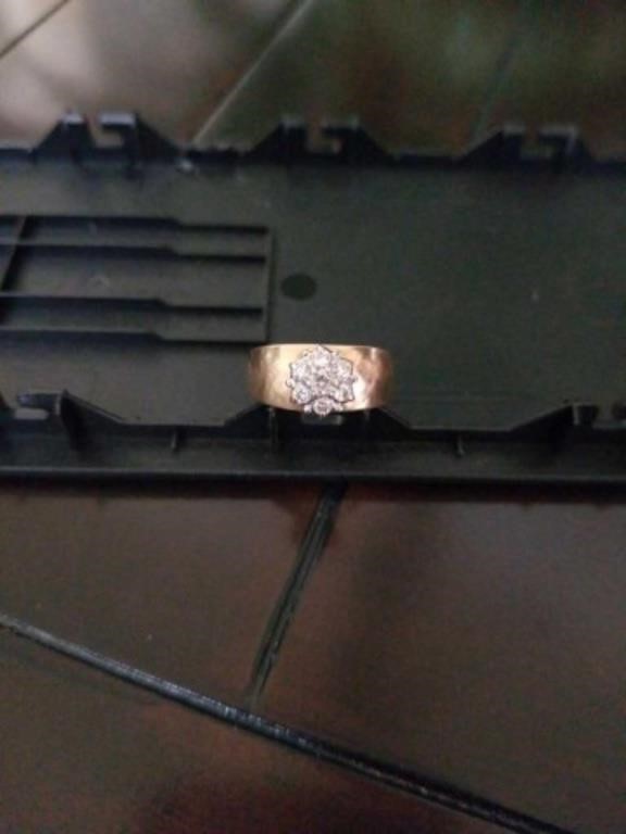 LW  10k  P ring size 5 and half