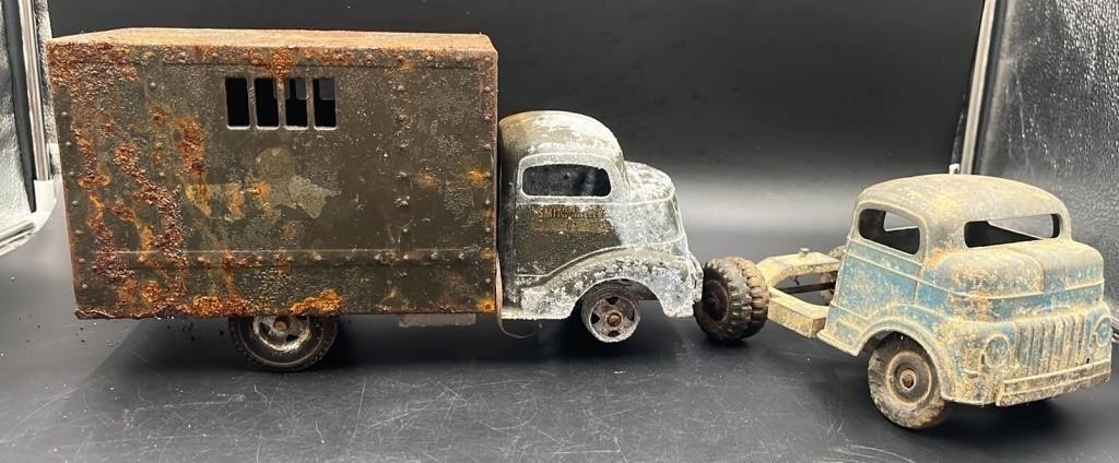 Antique Smith Miller Bank Of America Truck &
