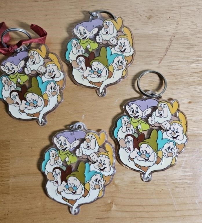 4 Vintage Snow White 7 Keychains