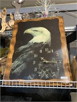 Eagle clock