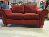 TWO SEATER LOVE SEAT SOFA COUCH WINE RED FABRIC