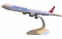 7.8 inch Turkidh Airlines 777 length 7.8x8x5