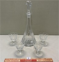 GORGEOUS TALL CRYSTAL DECANTER WITH BRANDY GLASSES