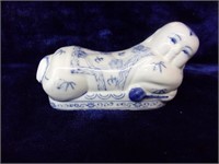 Miniature Porcelain Chinese Head Rest