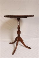 Round Mahogany Parlour Table