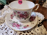 Queen Anne Bone china teacup & saucer England