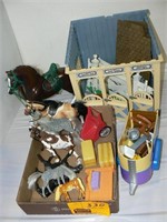 TOY HORSES AND STABLE