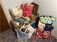 Knitting Items and Tote Bags, Thirty-one Bag
