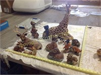 15 Animal figurines