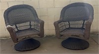 Swivel Wicker Lawn Chairs