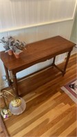 Oak hall table 42x27x15 nice clean condition