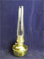 18.5" TALL BRASS BASE ALADDIN BRACKET OIL LAMP
