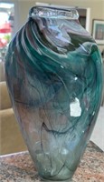 B - ARTGLASS VASE 11.5"T (H14)