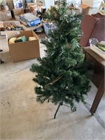 4 foot Christmas tree