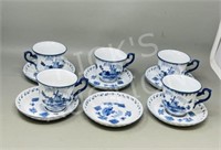 12 pcs Delft - 6 saucers & 6 cups