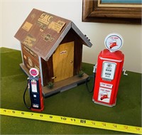 Mini Gas Station with Pumps