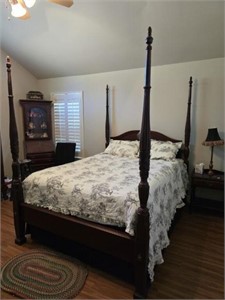 Queen Size Four Post Bed - Frame & Mattress Set