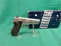 Smith and Wesson model 1076, 10mm pistol. With 2