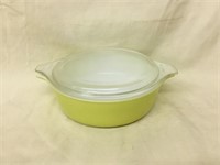 Pyrex YELLOW Round Casserole Dish with Lid