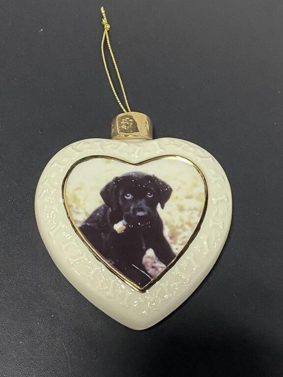 PORCELAIN HEART BLACK LAB ORNAMENT 4IN X 4IN