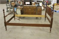 FULL SIZED VINTAGE BED FRAME WITH (2) NIGHT STANDS
