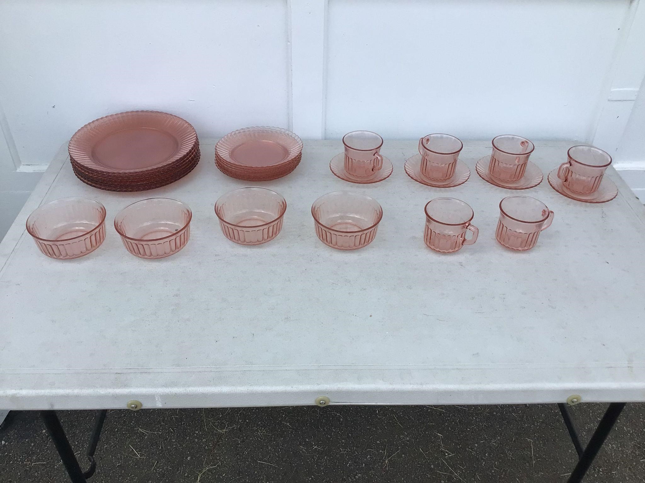 GROUPING OF PINK DEPRESSION GLASS