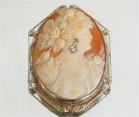 Floradora large antique cameo w diam earring