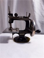 Miniature Cast Iron Singer Sewing Machine
