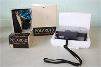 Polaroid Model 210 Land Camera &