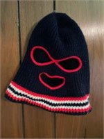 Vintage Ski-Mask Wool Style With Red/White Colored