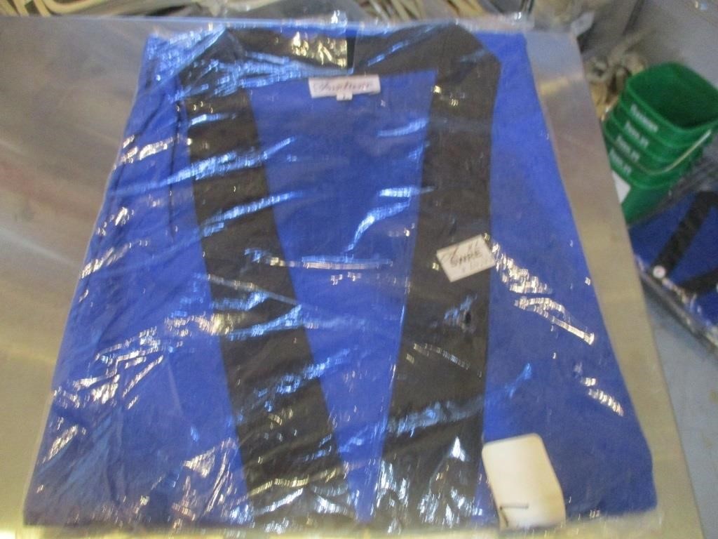 New Sushi Chef Coat Blue and Black Large