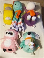 Lot of small plush toys