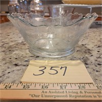 Glass Basket/Bowl with Handles