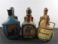 *Vintage Jim Beam Bourbon Bottle Lot Wicker