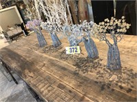 5 assorted color beaded wire tree decor