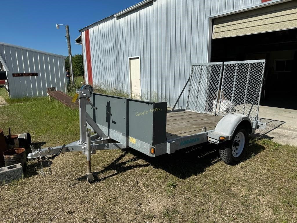 2002 Karavan Utility Trailer