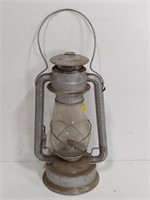 WORKING LANTERN w/ CLEAR GLOBE