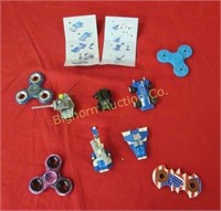 4 Fidget Spinners Various Styles, 5 Jie-Star Toys