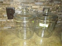 2 clear cookie jars