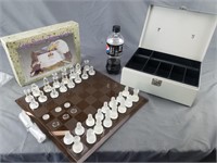 Chess set and money box